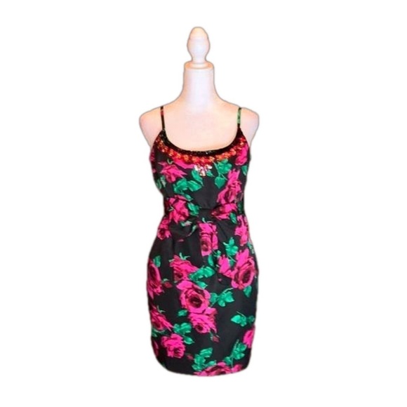 FOREVER 21 Black Dress with Roses and Sequin Bling Size M - Picture 1 of 8
